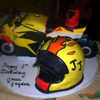 Motocycle Cake With Helmet