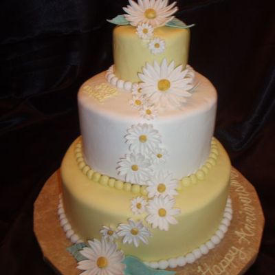 Daisy Anniversary Cake