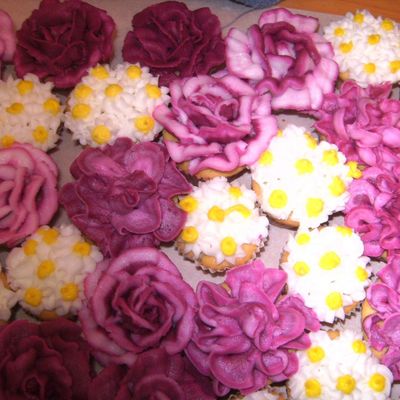 Cupcake Bouquet Practice