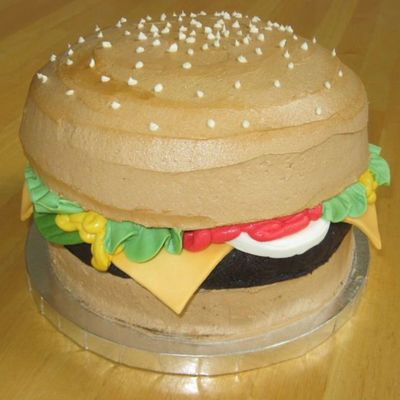 Giant Cheeseburger Cake