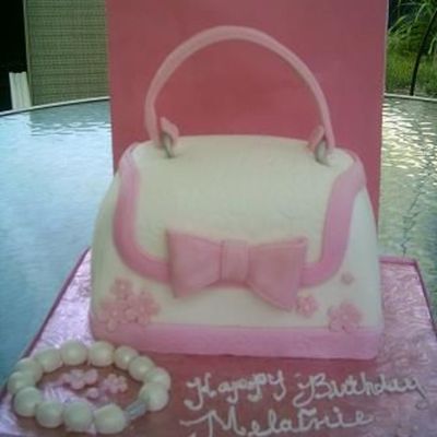 Purse Cake