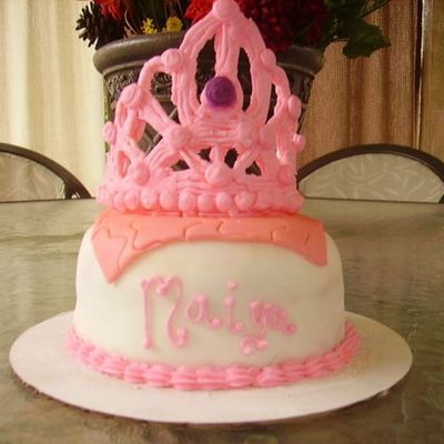 Princess/tiara Cake