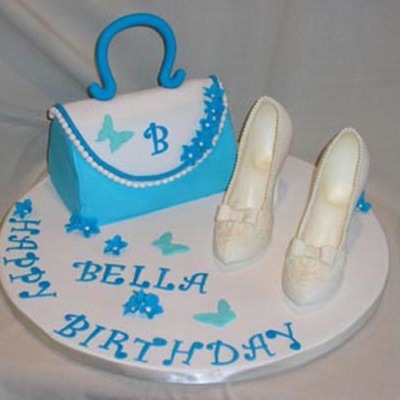 Bella's Purse Cake