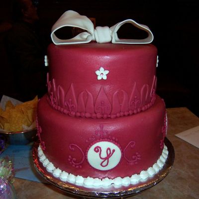 Mom's Monogram Cake