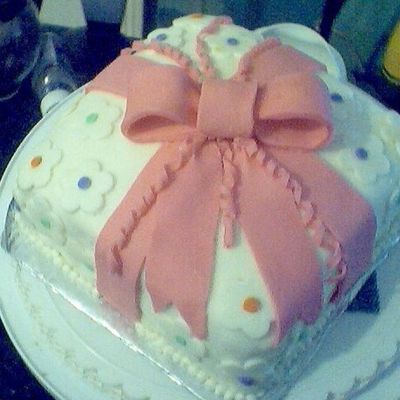 Bow Fondant Cake