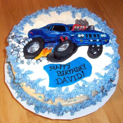 Muscle Car Cake