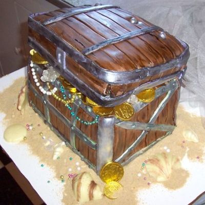 Treasure Chest Cake