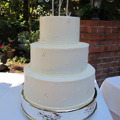 Fresh Lemon Wedding Cake