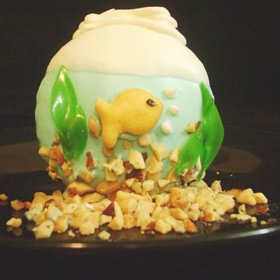 Fish Bowl Cupcake