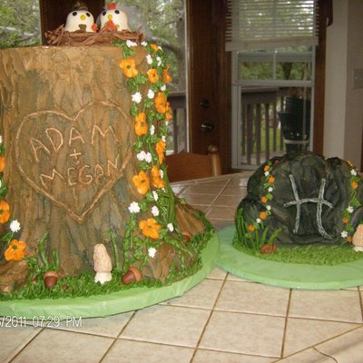 Tree Stump Wedding Cake & Boulder