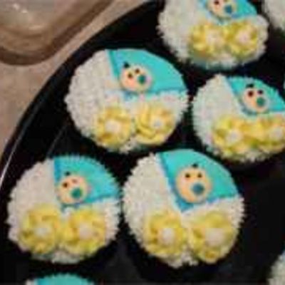 Baby_Shower_Cupcakes.jpg