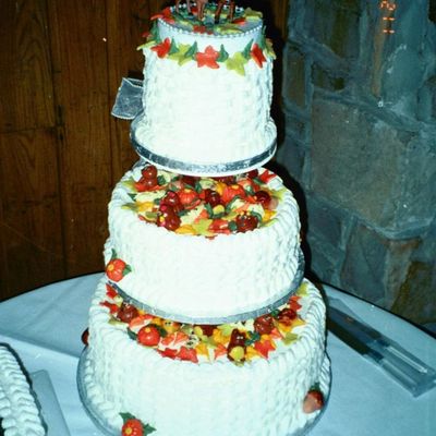 Detail On E&m Wedding Cake