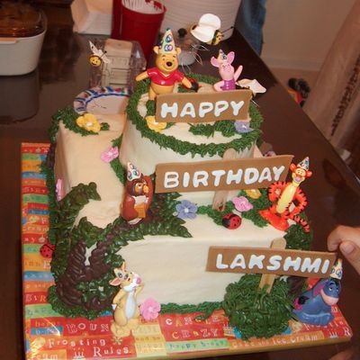 Pooh Cake