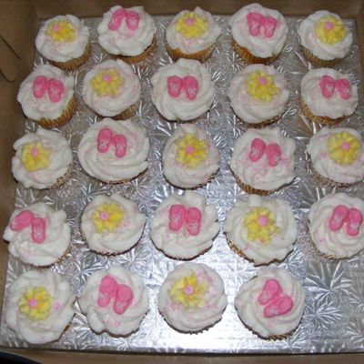 Baby Shower Cupcakes