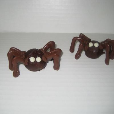 Cake Ball Spiders