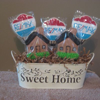 House Closing Cookie Bouquet