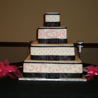 Black And Pink Cake
