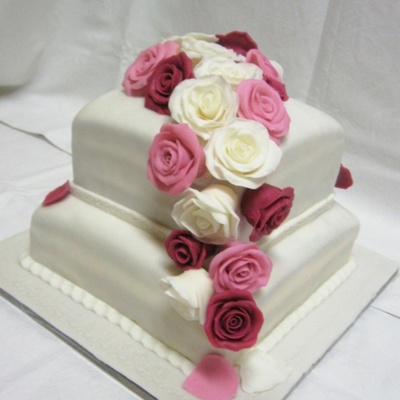 Square Wedding Cake With Roses