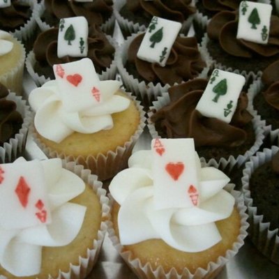 Euchre Tournament Cupcakes