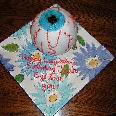 Eyeball Cake