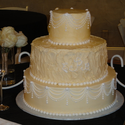 Ivory & White Wedding Cake