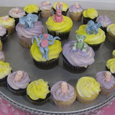 Baby Shower Animal Cupcakes