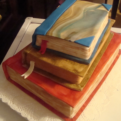 Book Cake