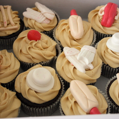 Cricket Lover Cupcakes