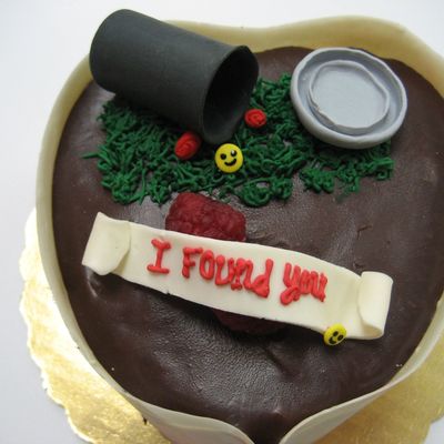 Geocacher Valentine Cake