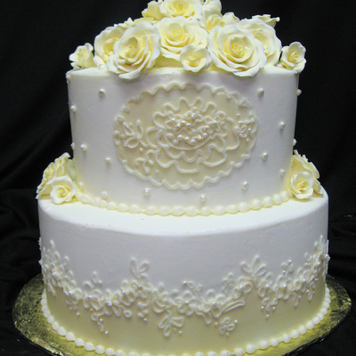 Lace And Roses
