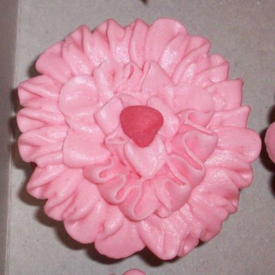Strawberry Flower Cupcakes