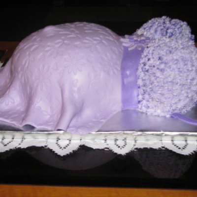 Lilac Belly Cake