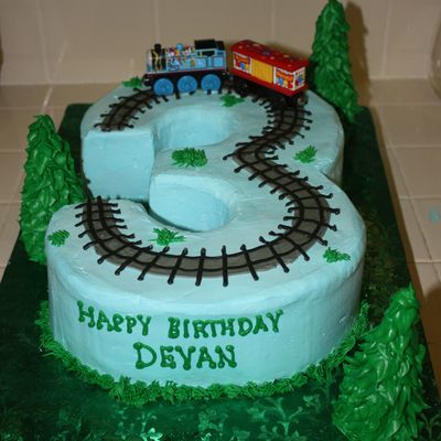Thomas The Train Cake
