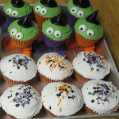 Witchy Feet And Halloween Cupcakes