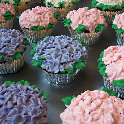 Flower Basket Cupcakes