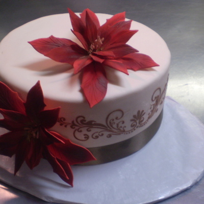 Chrismas Centerpiece Cake