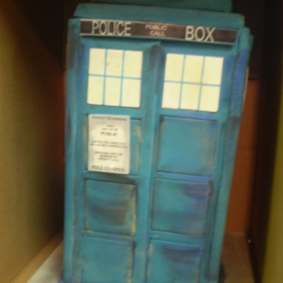 Dr. Who Tardis Cake