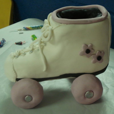 Rollerskate Cake