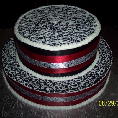 Black & White Round Cake