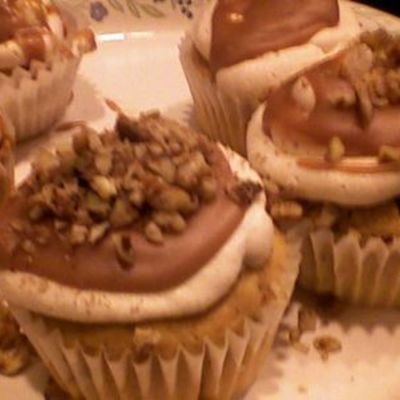 Butterscotch Pecan Cupcakes