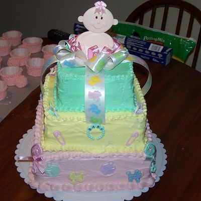 Baby Shower Cake With Booties