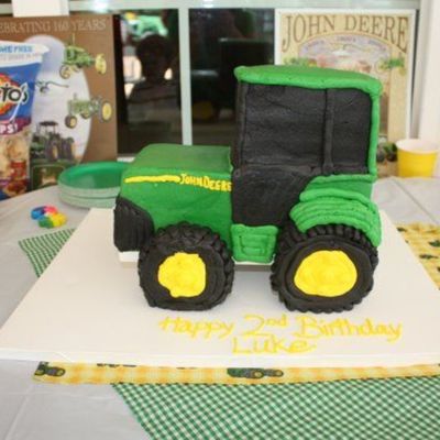 3D John Deere Tractor