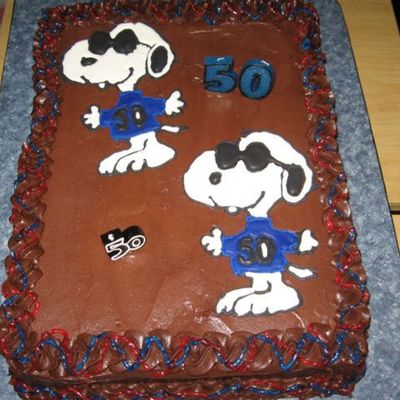 Snoopy Cake