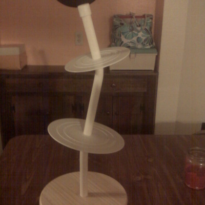 Topsy Turvy Cake Stand