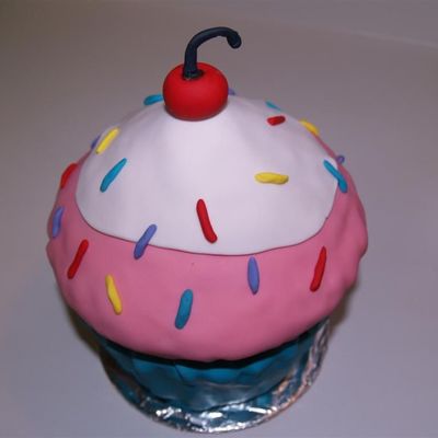Giant Cupcake