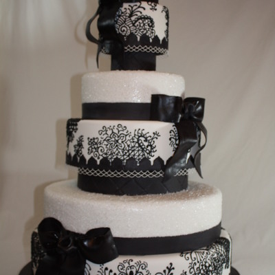 Black And White Wedding Cake