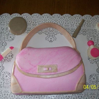 Purse Cake