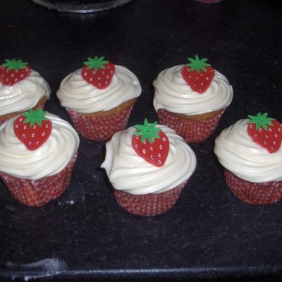 Strawberry Cheesecake Cupcakes