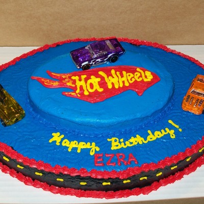 Hot Wheels Cake