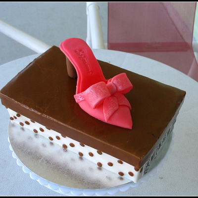 Shoe And Shoe Box Cake